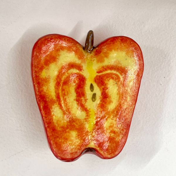apple half
